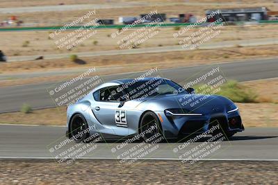 media/Oct-01-2022-Team Topak Racing (Sat) [[f860fb51be]]/2-Inter Low 2/session 1 turn 3/